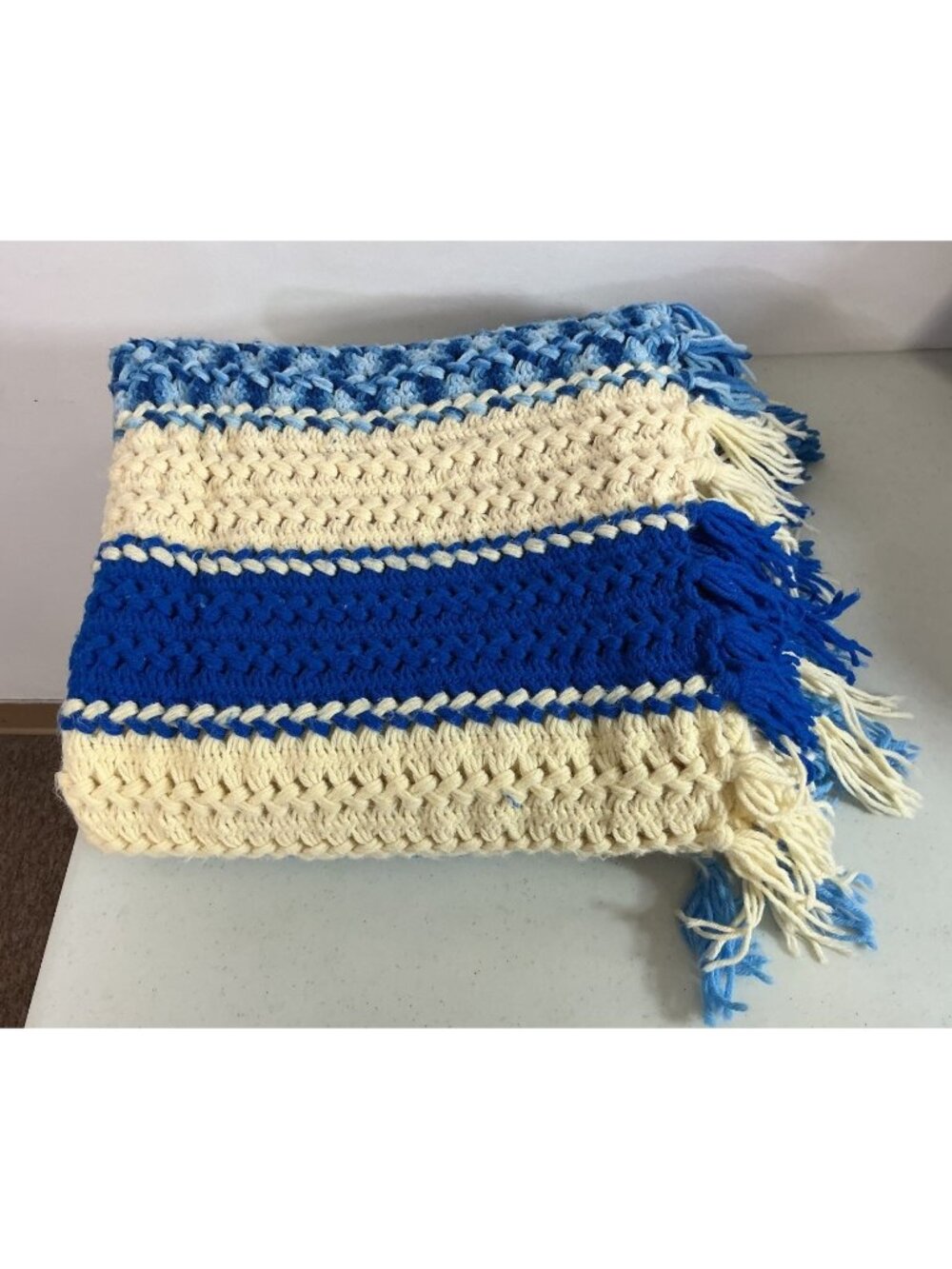 Retro Granny Afghan Throw Blanket Cottagecore Fringed Clean